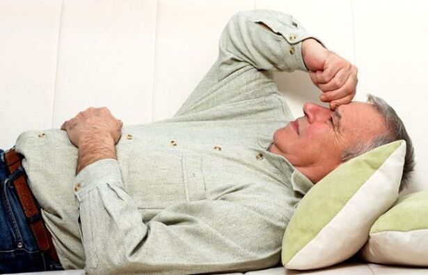 dolor en los testículos de los hombres después de la excitación